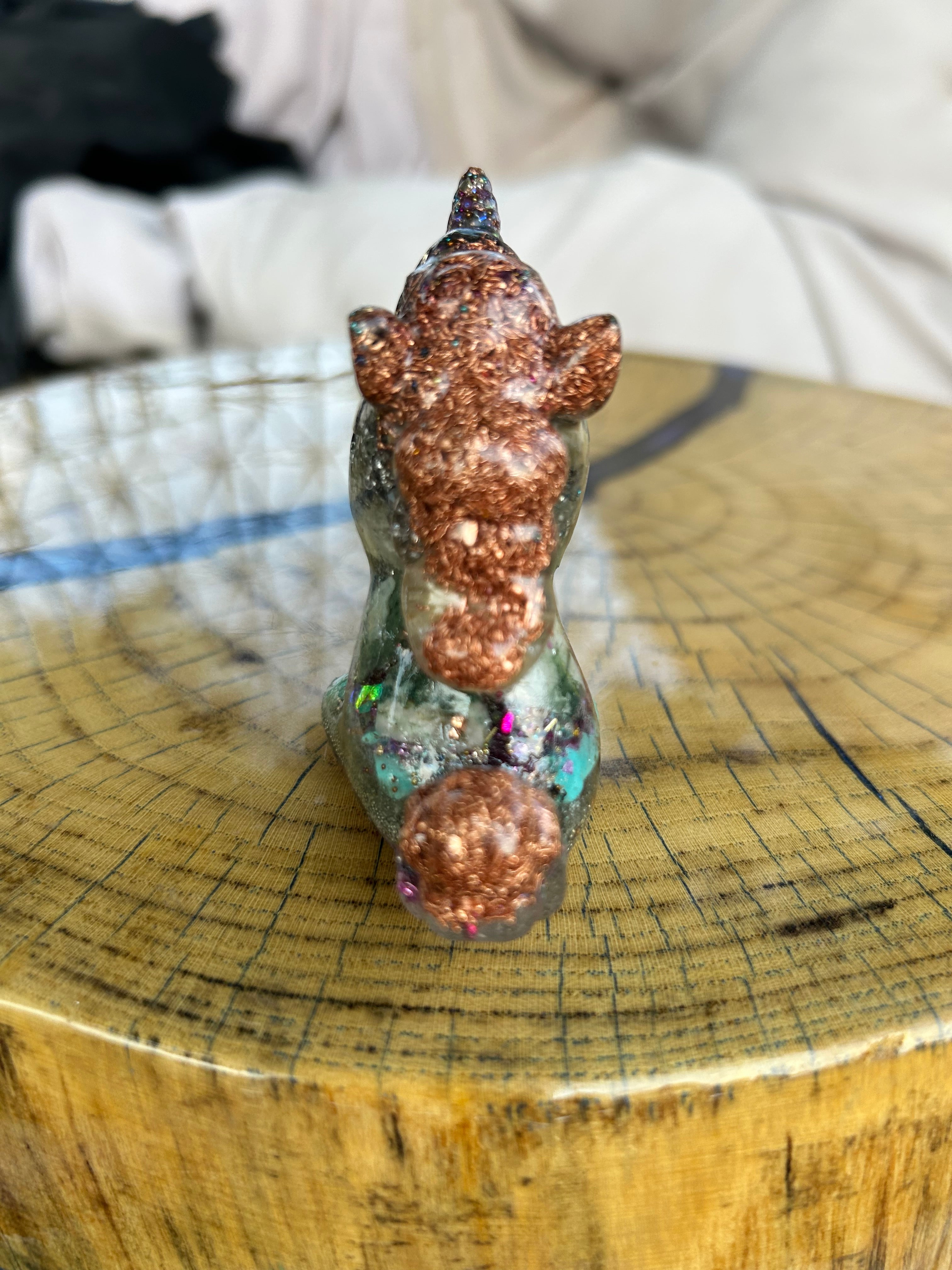 Handmade Orgonite Unicorn – Amethyst, Lapis Lazuli & Black Onyx