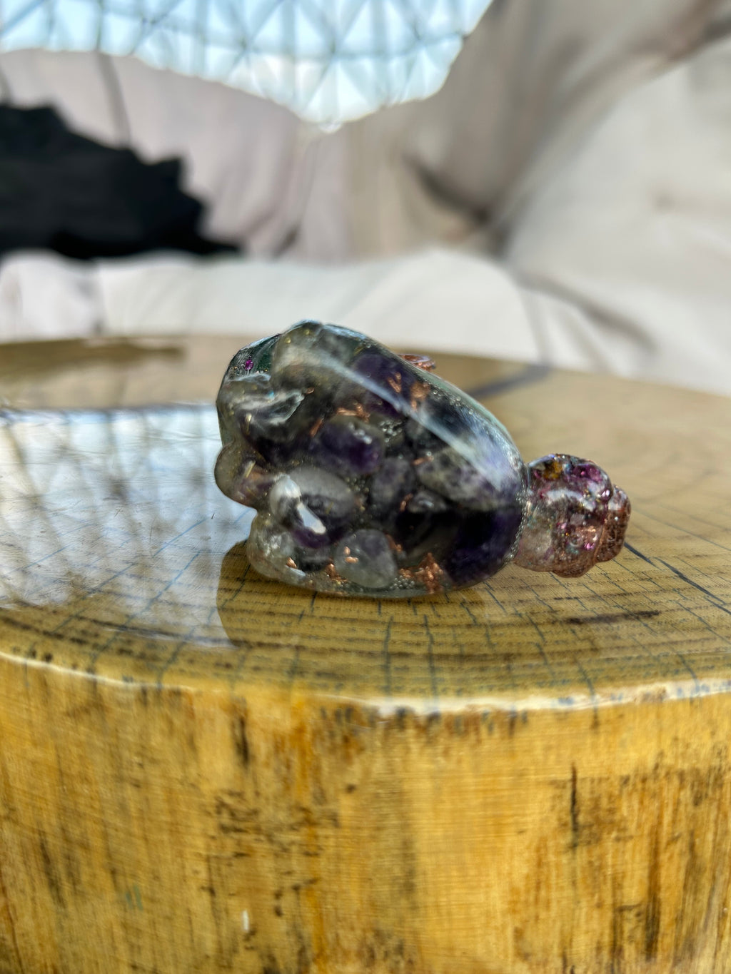 Handmade Orgonite Unicorn – Amethyst, Lapis Lazuli & Black Onyx