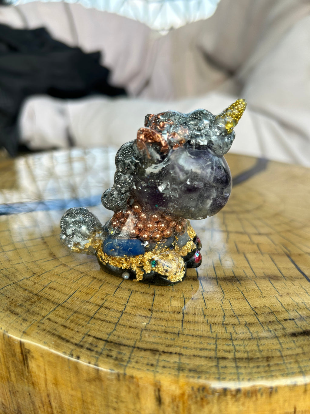 Handmade Orgonite Unicorn – Amethyst, Lapis Lazuli & Black Onyx