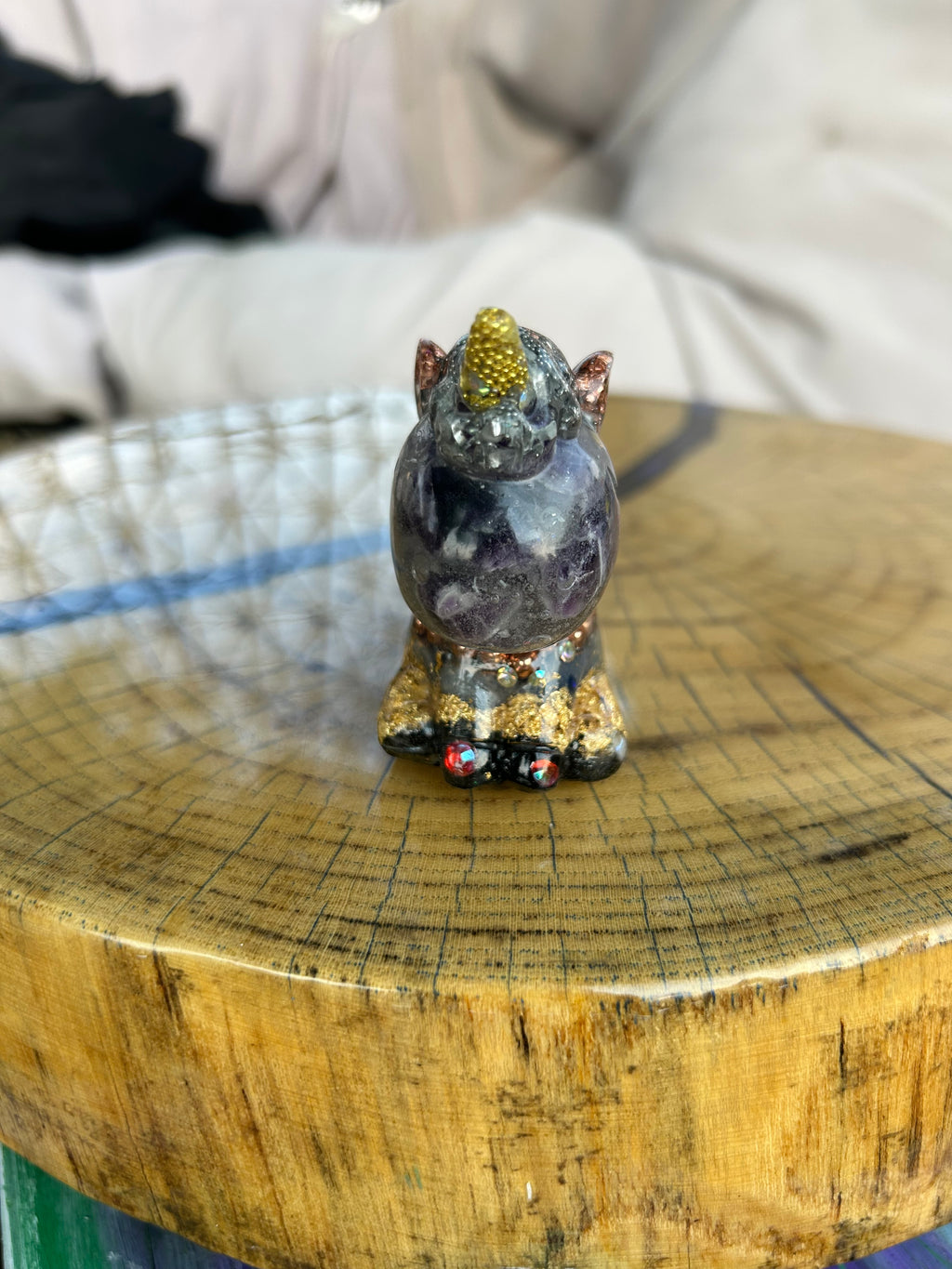 Handmade Orgonite Unicorn – Amethyst, Lapis Lazuli & Black Onyx