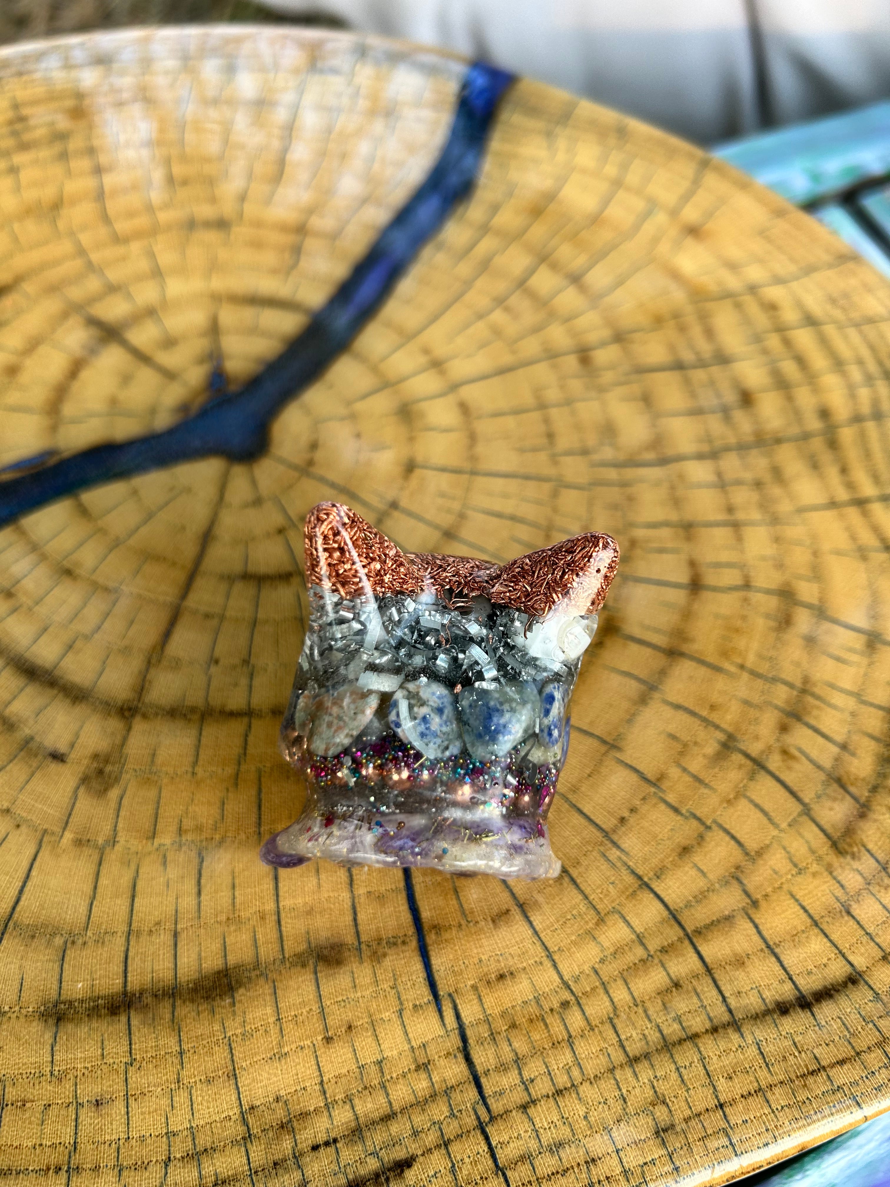 Handmade Orgonite French Bulldog – Zebra Jasper, Amethyst & Lapis Lazuli